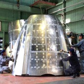 Những nghệ nhân tạo nên diện mạo tàu Shinkansen bằng phương pháp thủ công